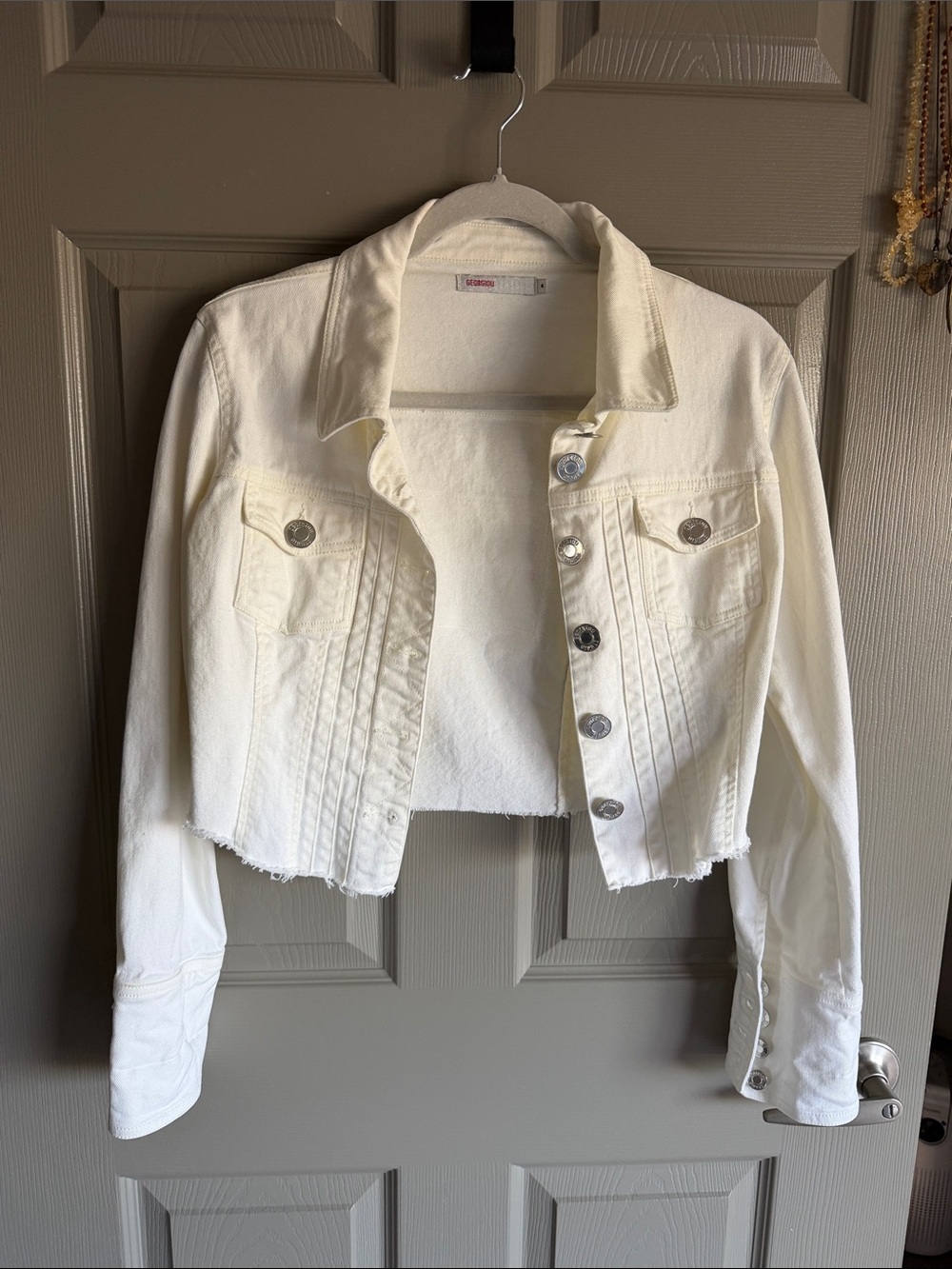 Cropped White Denim Jacket with Frayed Hem - Women